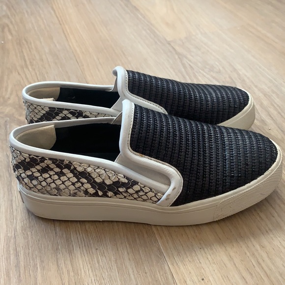 VINCE Snakeskin and Black Woven Slip-ons - Picture 1 of 5